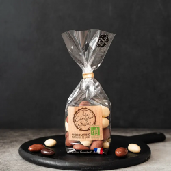 Chocolats pralinés artisanaux – Artisans du Monde